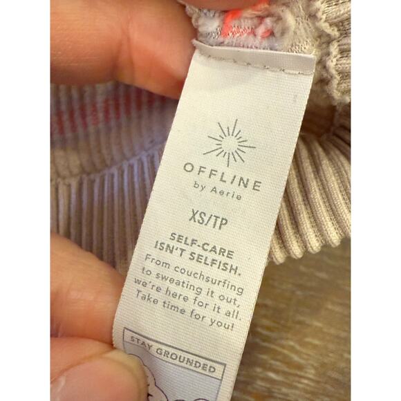 OFFLINE by AERIE Coral Stripe Compression Top Shirt Cropped size XS Workout - Picture 4 of 6